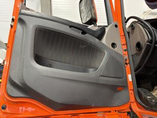 обшивка салона DAF XF 106 1 поколение 2018, MX13, 1935286