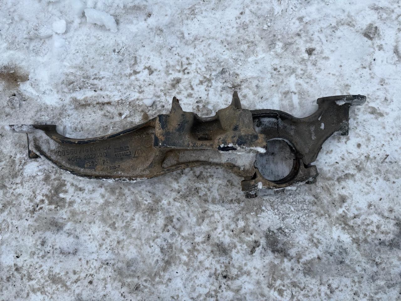 кронштейн крепления пневморессора DAF XF 106 1 поколение 2018, MX13 - фото №1