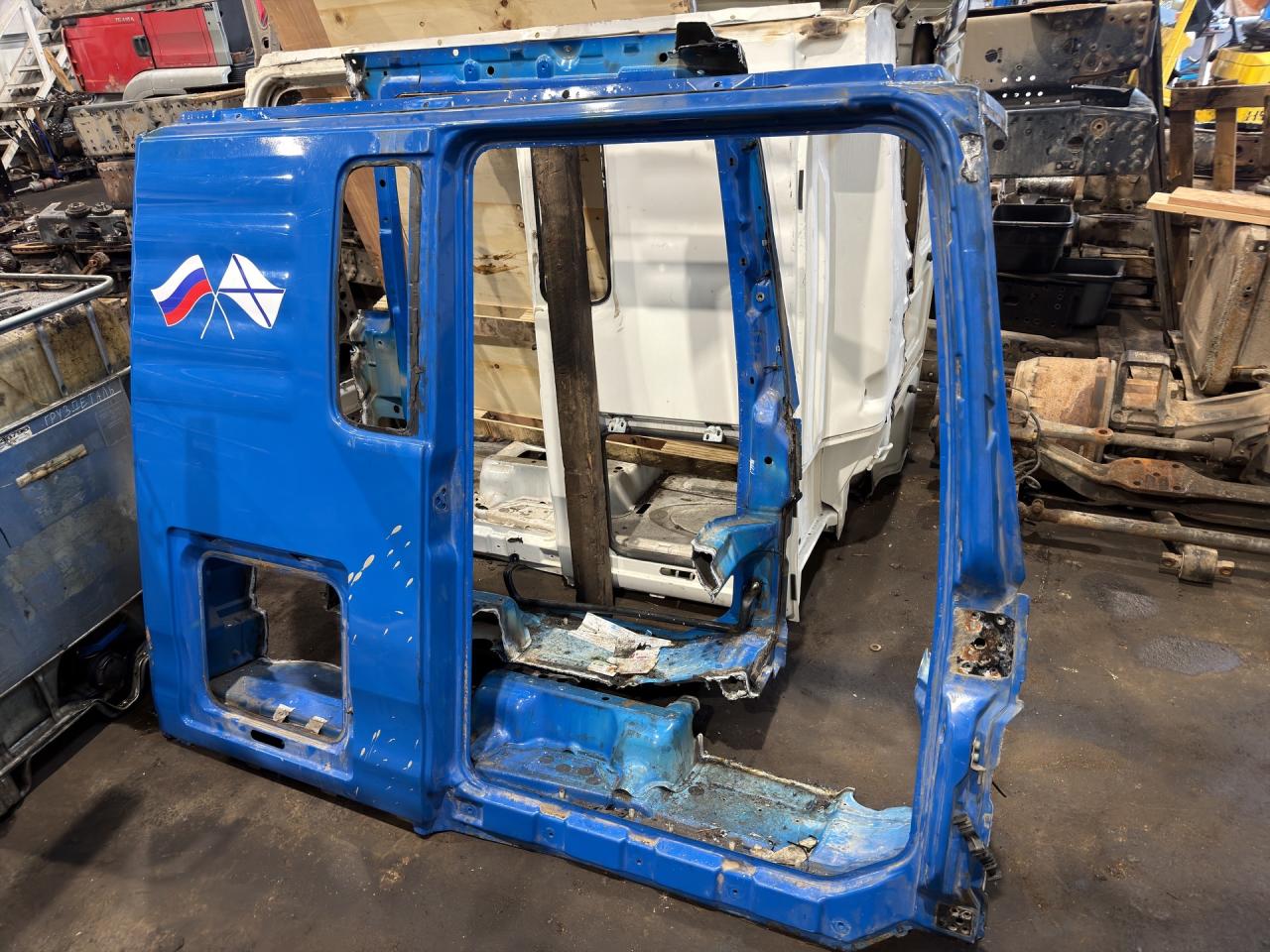 часть кузова (вырезанный элемент) MAN TGX 1 поколение 2020 - фото №1