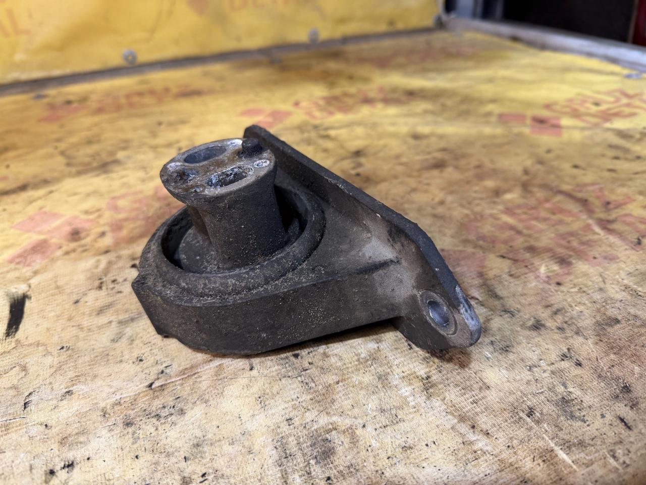 подушка радиатора DAF XF 106 1 поколение 2018, MX13 - фото №1