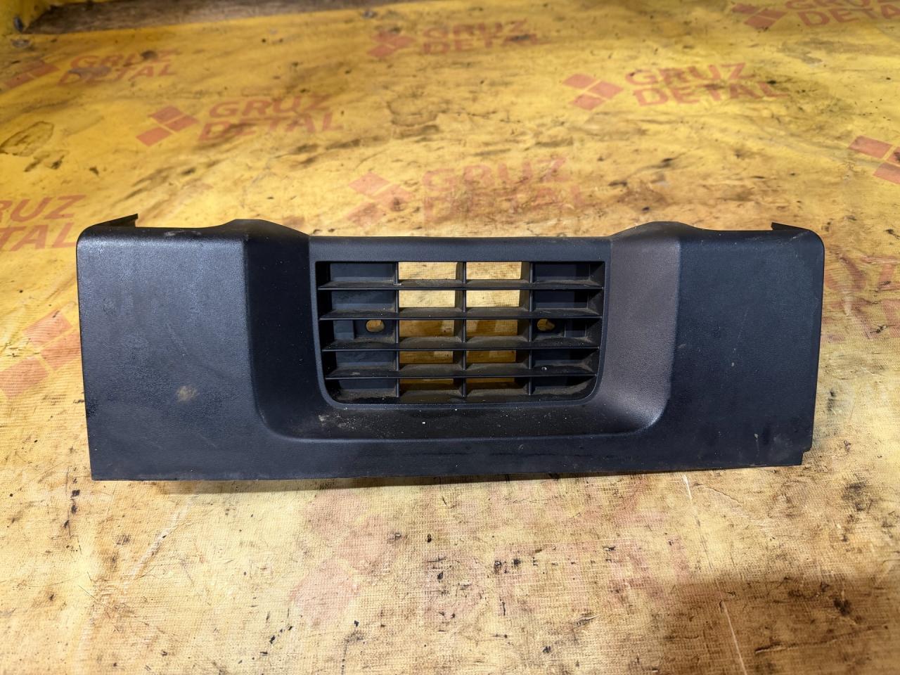 пластик DAF XF 106 1 поколение 2018, MX13, 1848344 - фото №1