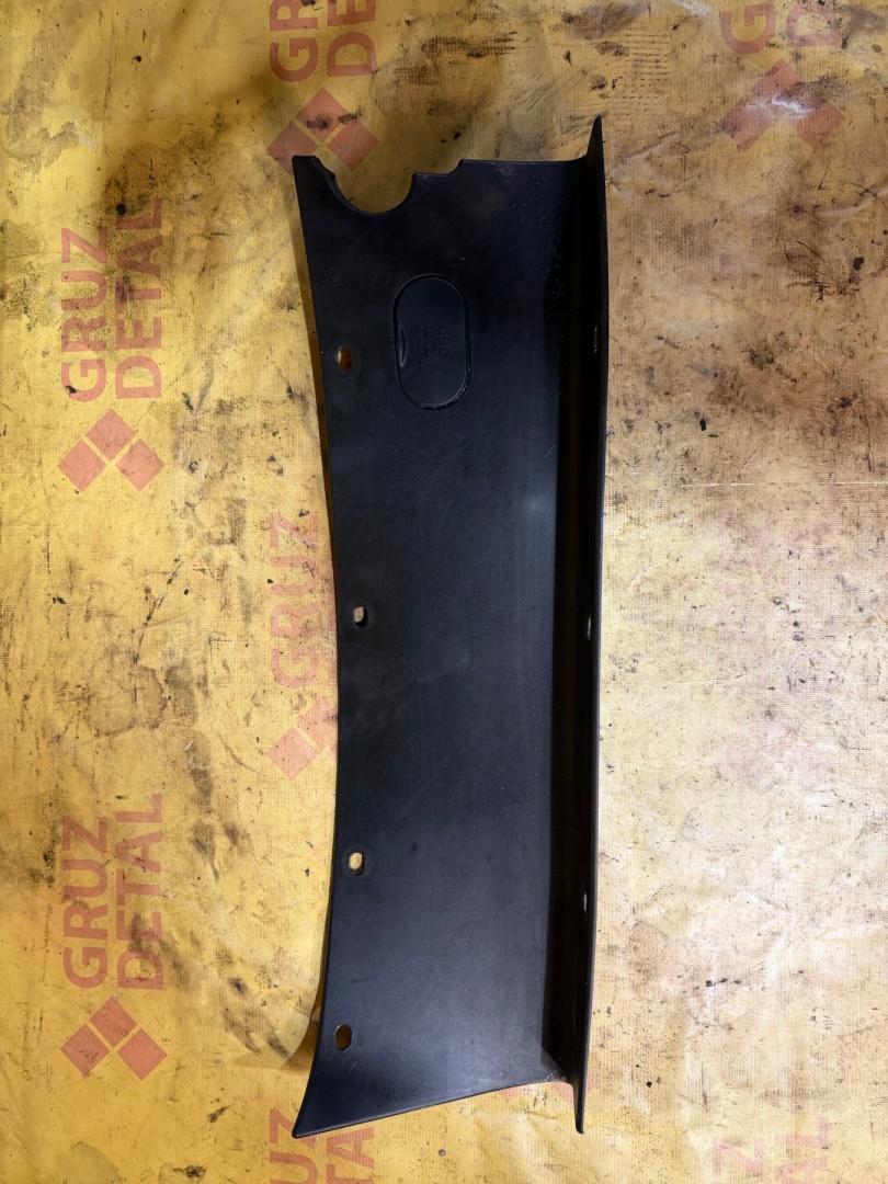 пластик DAF XF 106 1 поколение 2018, MX13, 1652336 - фото №1