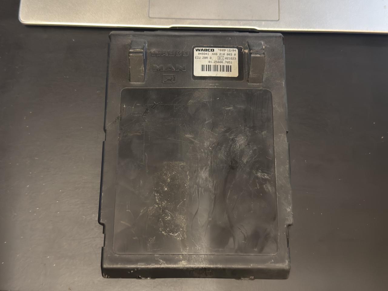 блок управления ZBR MAN TGA 1 поколение 2008, 12.8 л., D 2876 LF 12, дизель, МКПП, 81258067051 - фото №1