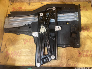 стеклоподъемник 