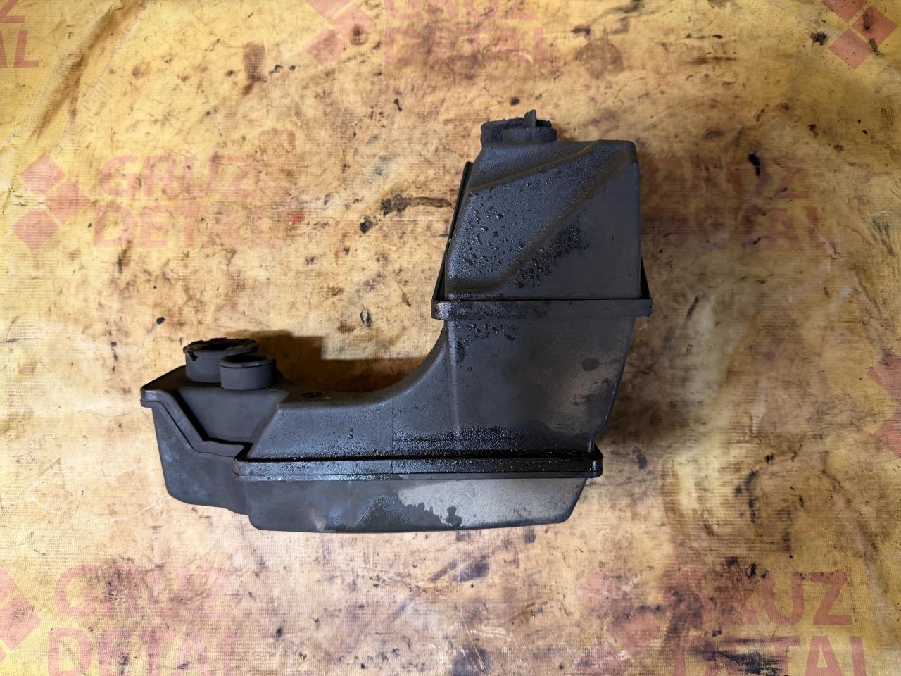 бак масляный Mercedes-Benz Actros 3 поколение (MP3) 2017, OM501, 5411300790, A5411300790 - фото №1