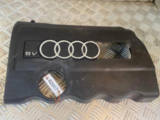 декоративная крышка двигателя Audi A4 B5 1998, 1.8 л., i, бензин, 058103724C