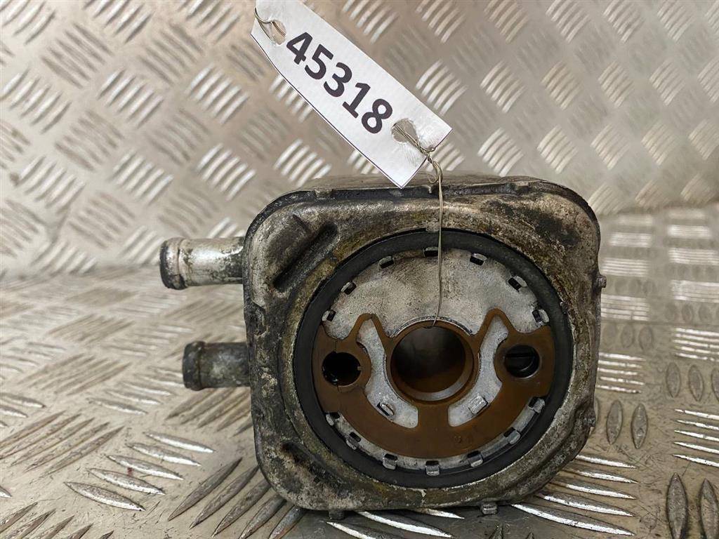 теплообменник масляного фильтра Audi A4 B5 1999, 1.9 л., TDi, AFN, дизель, 028117021C - фото №1