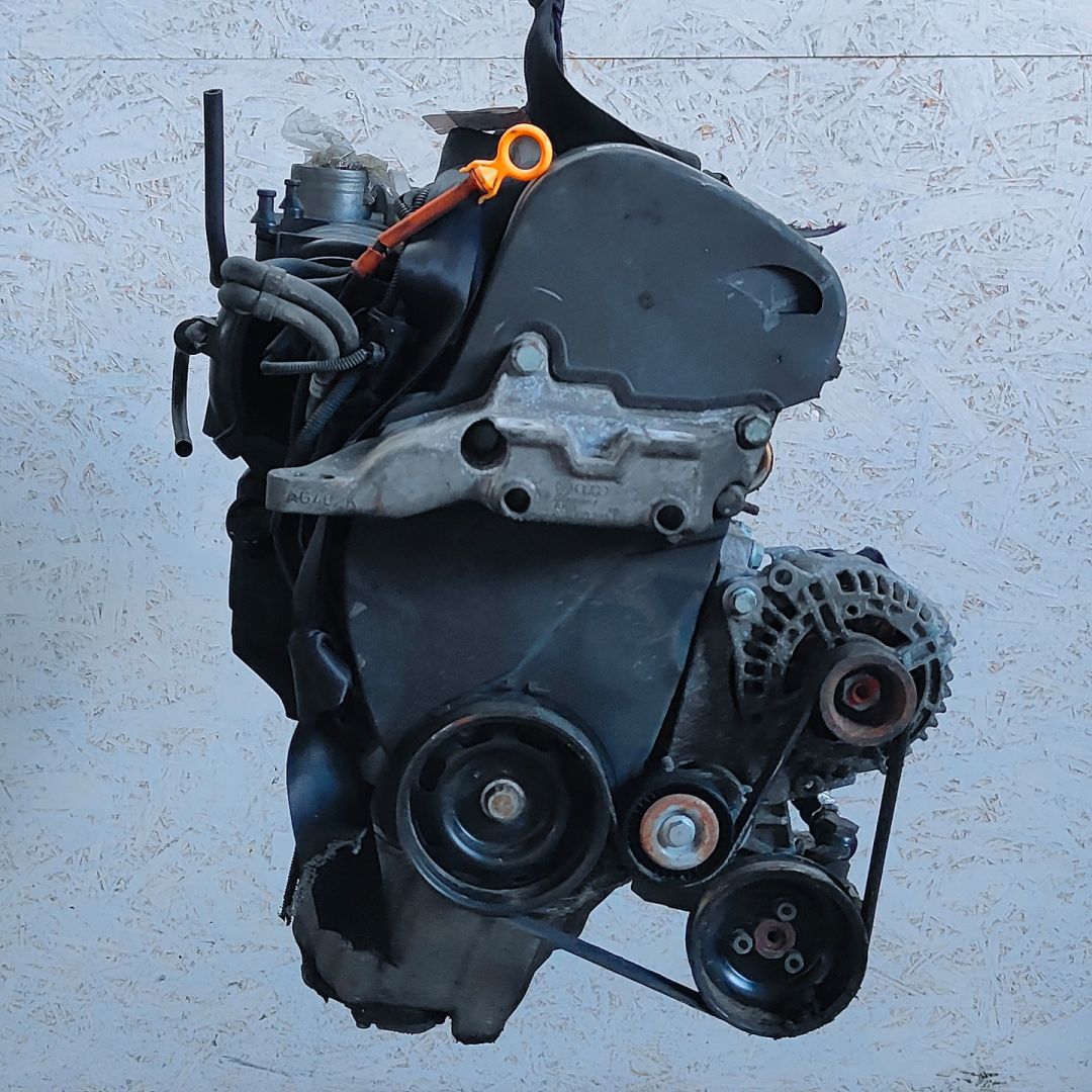 двигатель Volkswagen Bora 1 поколение 2000, 1.6 л., i, AZD, бензин, 5МКПП, передний привод, BCB, AUS, AZD, ATN, AZD - фото №1