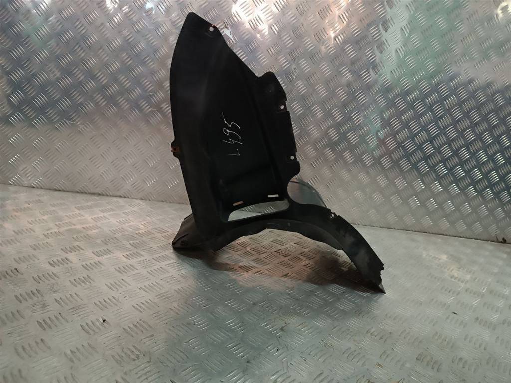 защита арок передняя правая (подкрылок) Volkswagen Passat B6 2007, 2.0 л., TDi, BMR, дизель, 6МКПП, чёрный, седан, передний привод, правый руль, 3C0805912A - фото №1