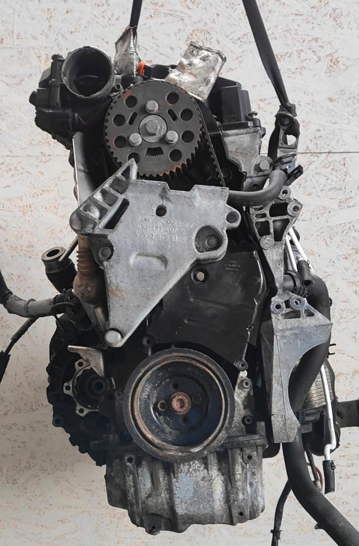 двигатель Volkswagen Passat B6 2007, 2.0 л., BMP, дизель, АКПП, передний привод, BMP - фото №1