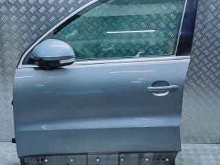 дверь передняя левая Volkswagen Tiguan 1 поколение 2009, 2.0 л., TDi, CBAB, дизель, серый