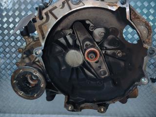 КПП механическая (МКПП) Volkswagen Caddy 3 поколение 2007, 1.4 л., i, BUD, бензин, 5МКПП, передний привод, JHQ