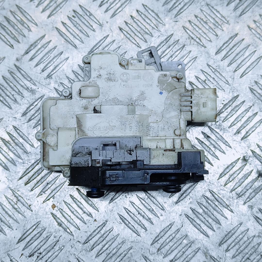 замок двери задней правой Audi Q7 4L 2006, 3.0 л., TDi, BUG, дизель, АКПП, бежево-серый, внедорожник 5 дв., полный привод, правый руль, 3C4839016C - фото №1