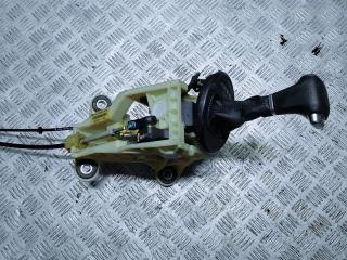 механизм выбора передач Volkswagen Transporter T5 2006, 2.5 л., TDi, AXD, дизель, робот, серебристый, микроавтобус, передний привод, правый руль, 7H0713025B