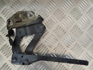 петля капота левая Volkswagen Passat B6 2009, 3C0823301E