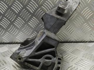 кронштейн компрессора кондиционера Volkswagen Passat B5 1999, 1.9 л., TDi, дизель, 028260885A