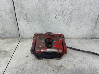 суппорт передний левый Mercedes-Benz CLA-Класс C117 (2013 - 2016), A0004213981