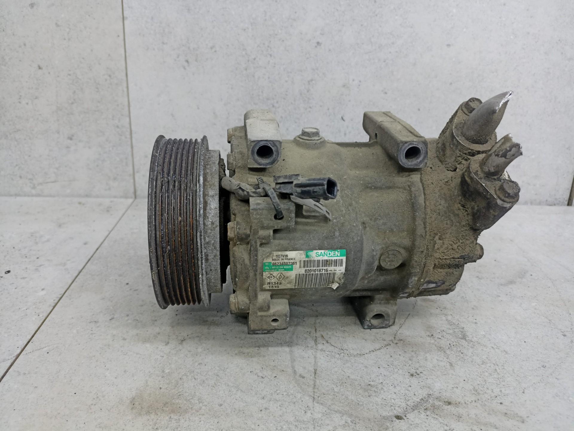 Компрессор кондиционера Renault duster f4r Nissan Terrano