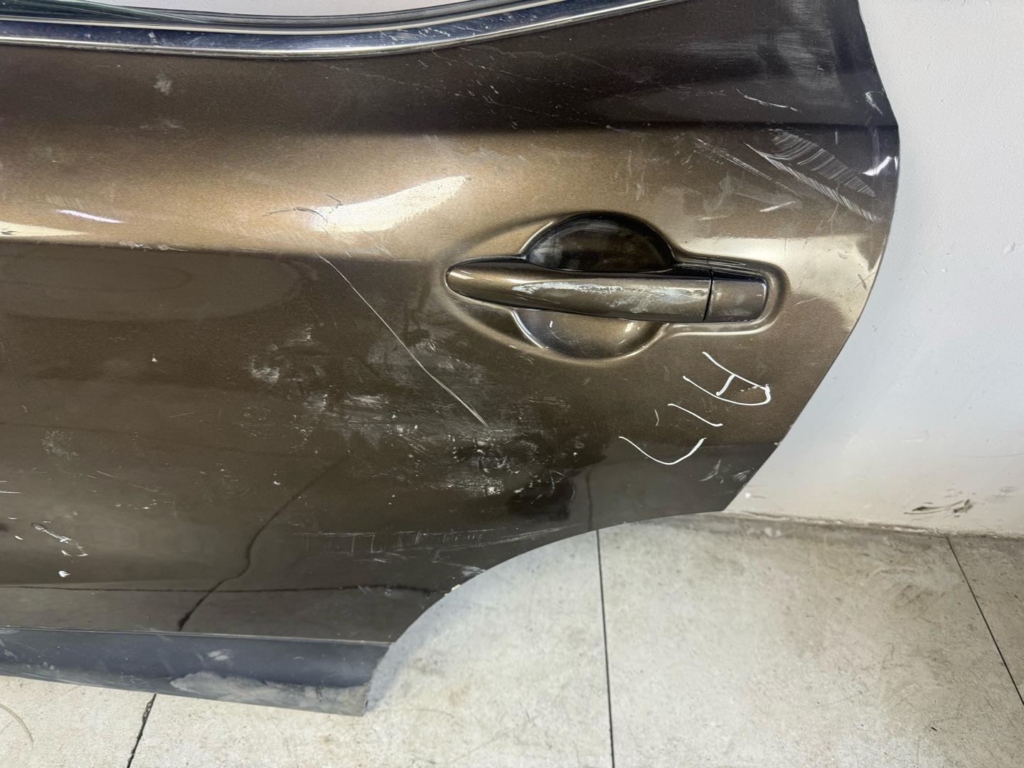 Дверь Nissan Qashqai J11 2013-2021 задняя левая (контракт) под ремонт Марка: NissanМодель: QashqaiГод: 2013-2021Кузов: J11Номер и производитель: H2101BM9MB NissanКросс-номера: H2101-BM9MA,  H2101BM9AB