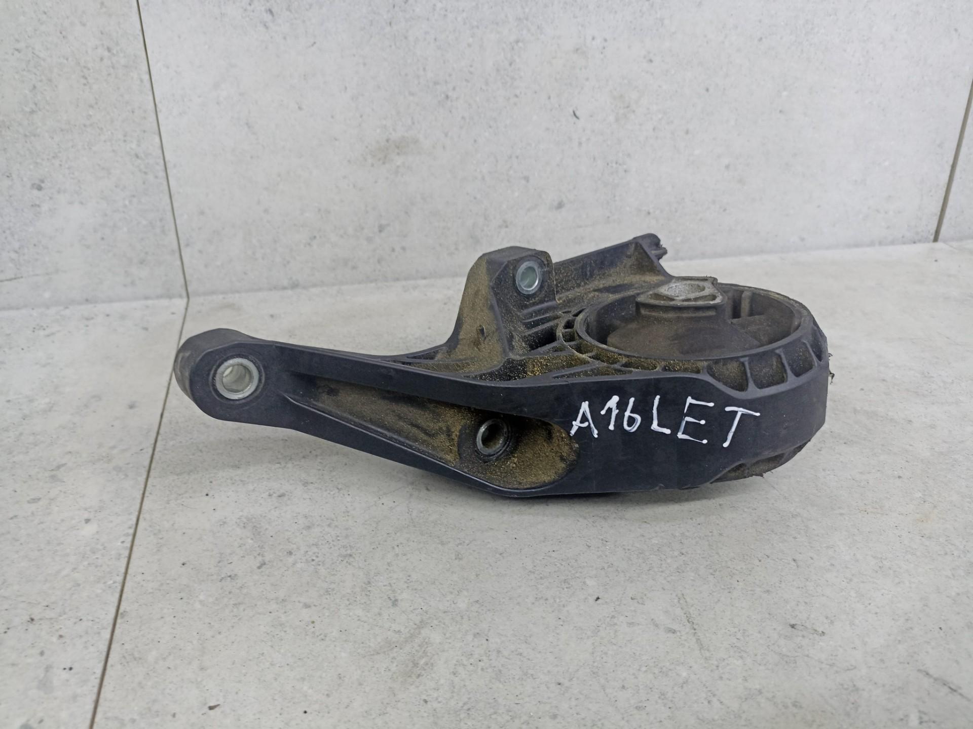 Подушка двигателя opel Chevrolet