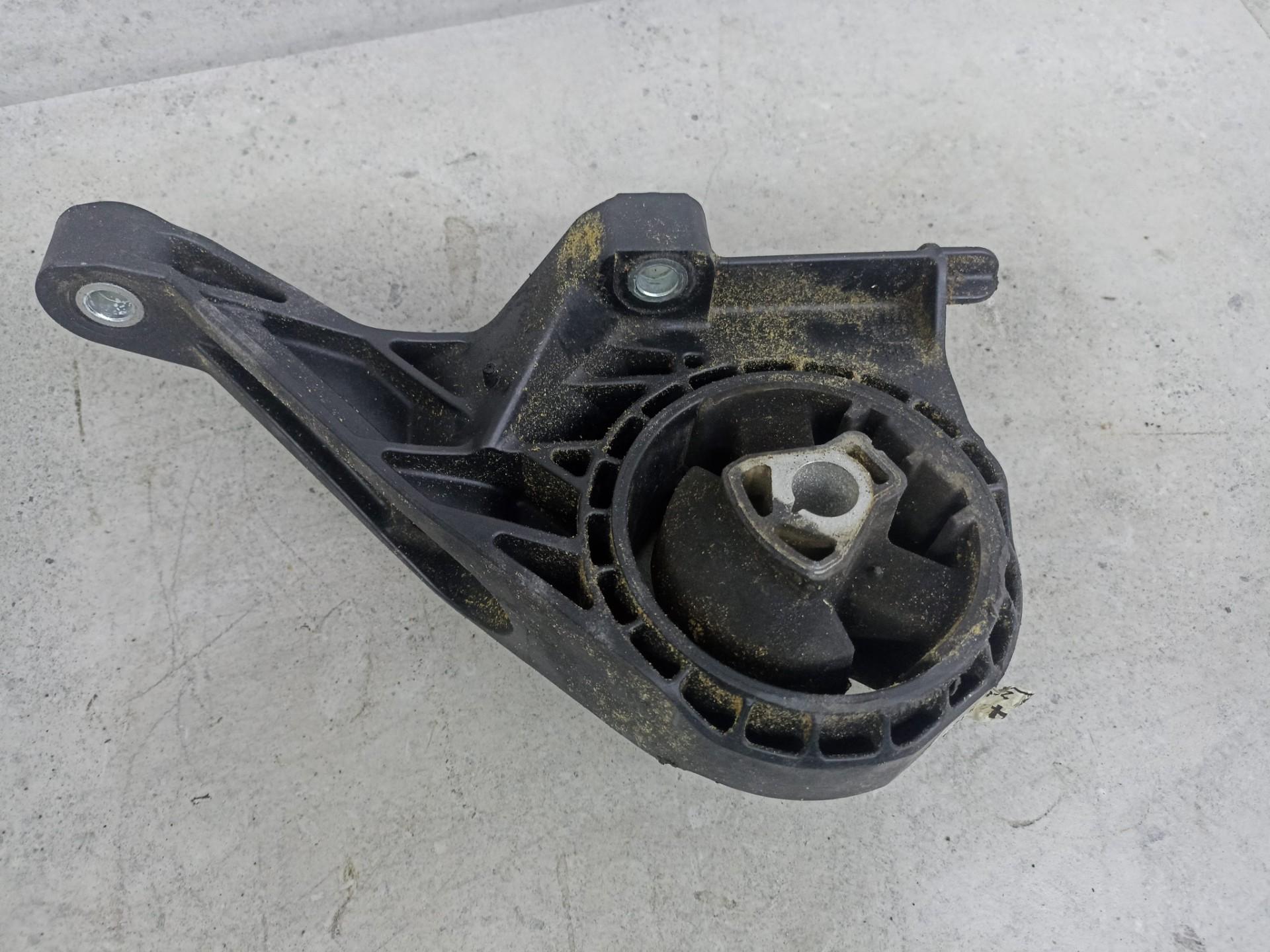 Подушка двигателя Opel Astra j a14net