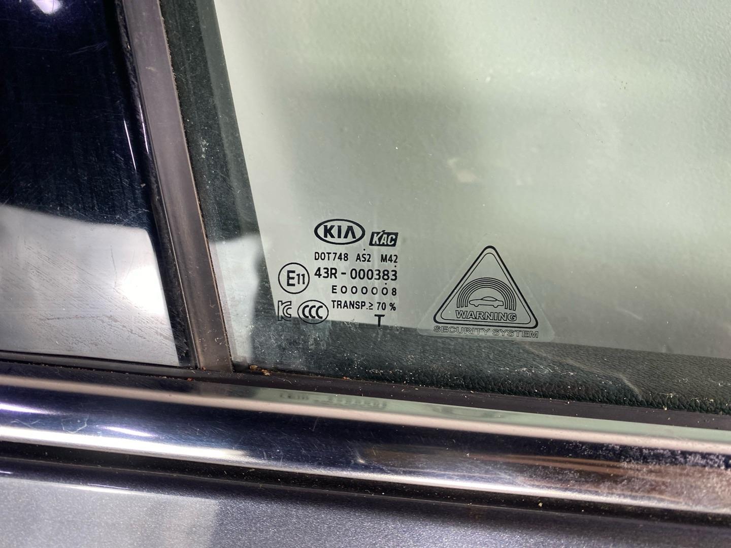 Дверь передняя правая KIA Sorento Prime 2019г, 76004-C5000 76004C5000 ПРОДАЕТСЯ КАК НА ФОТО Отличное состояние,  оригинал,  деталь именно та,  что на фото.