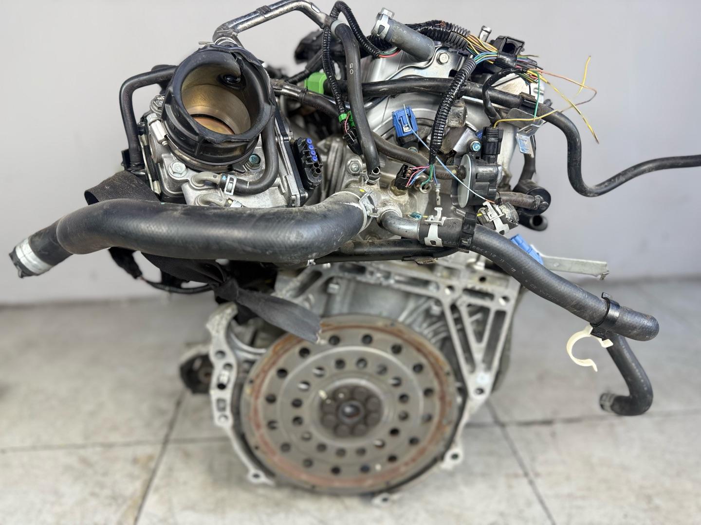 Двигатель В НАЛИЧИИ В МОСКВЕ K24Z2 Honda Accord 8 K24Z2 (б/у)Марка: HondaМодель: Accord 8Двигатель: K24Z2Номер и производитель: K24Z2 HondaДвигатель Honda Accord K24Z2Комплектация: 8- поколение/серия: Cp,  CU,  CWОписание: ДЕТАЛЬ КОНТРАКТНАЯ ИЗ ЯПОНИИ!