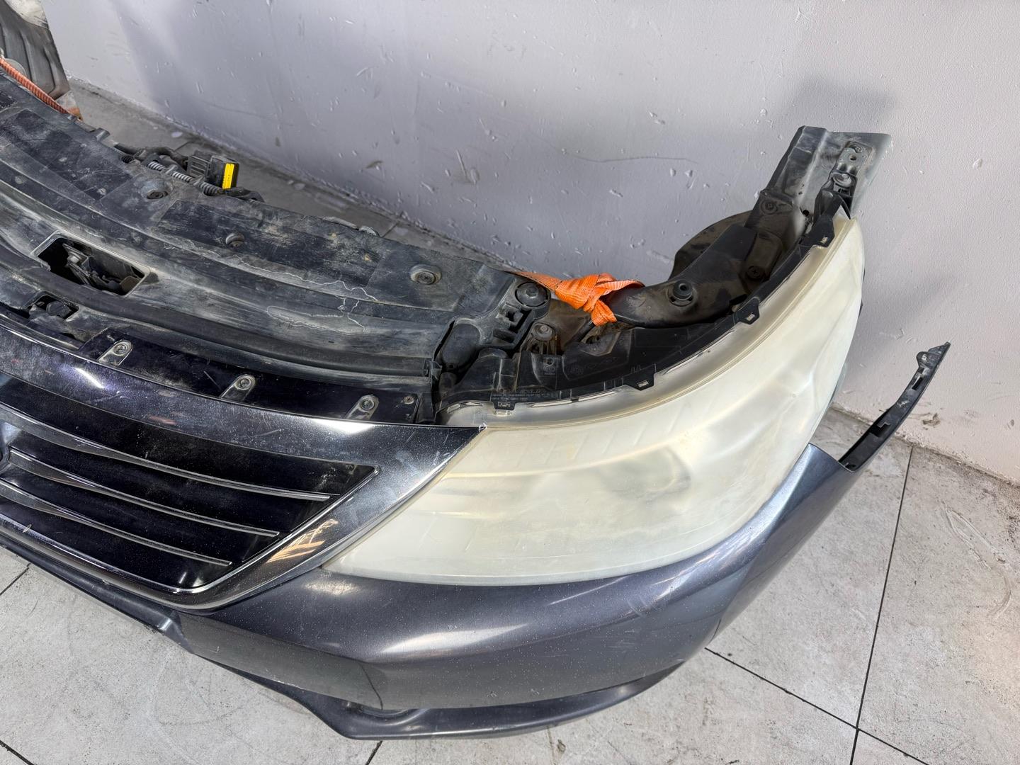 Ноускат в сборе Renault Latitude,  2010г. Передняя часть (ноускат,  кузовные части,  кузовные запчасти) в сборе Рено Латитьюд/ Renault Latitude,  2010г. Есть и другие запчасти на эту модель
