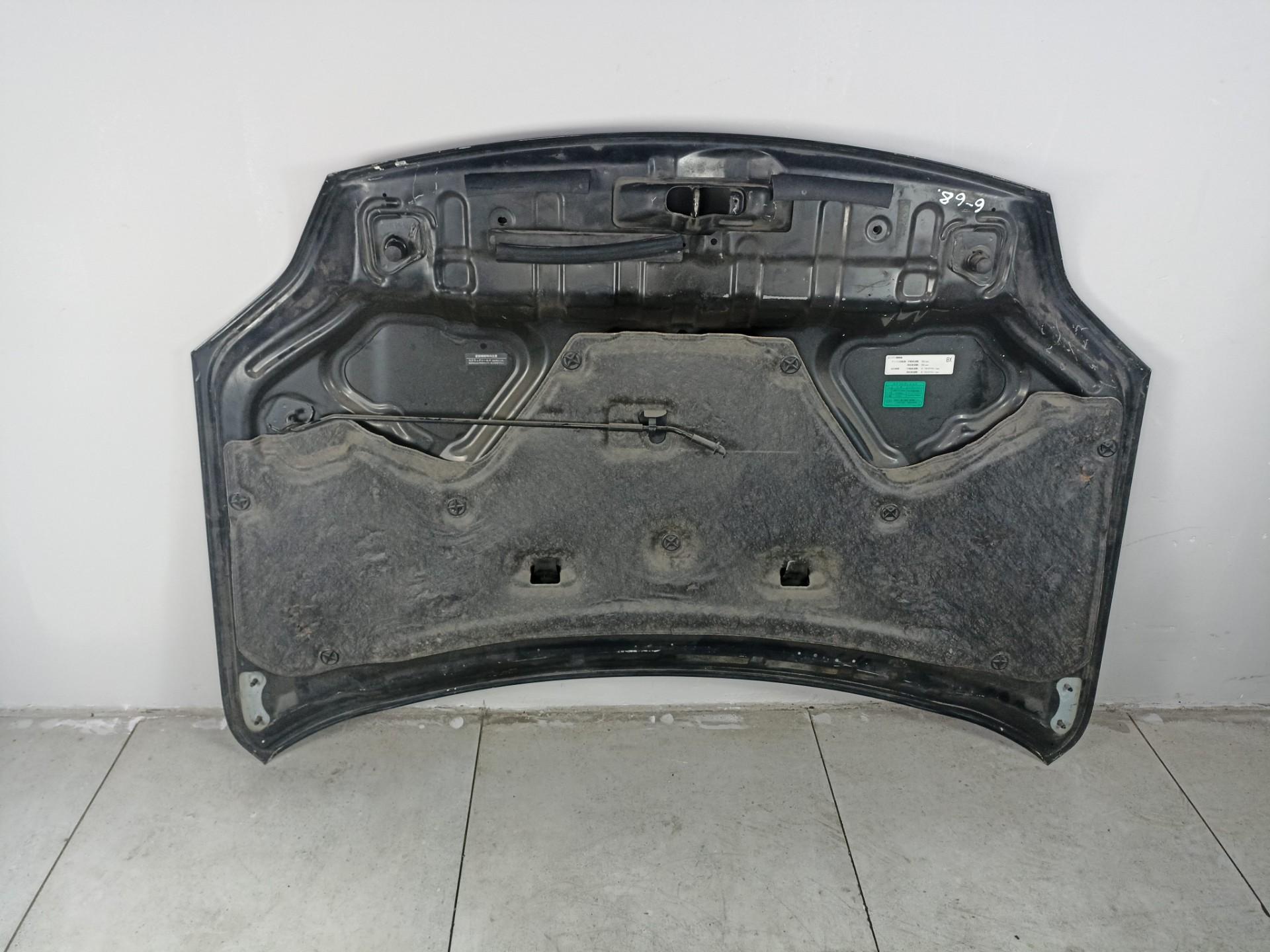 Капот Nissan X-Trail T31 2007-2015 оригинал,  есть дефект см фото
