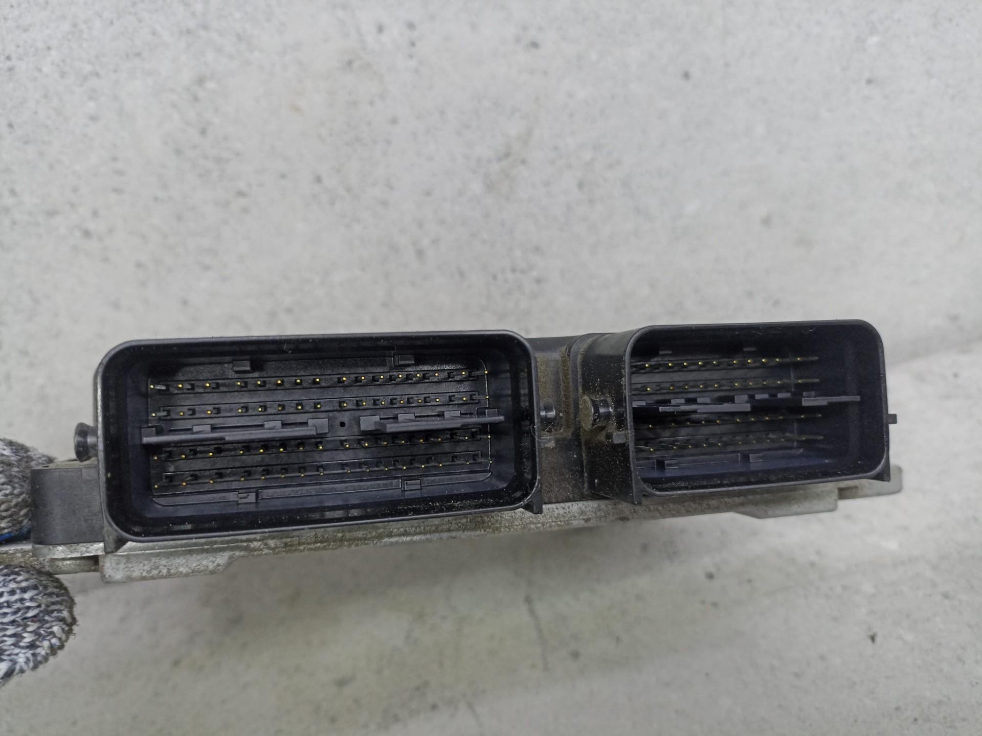 Блок управления двигателем Mitsubishi Lancer X CY3A 4B10 2010