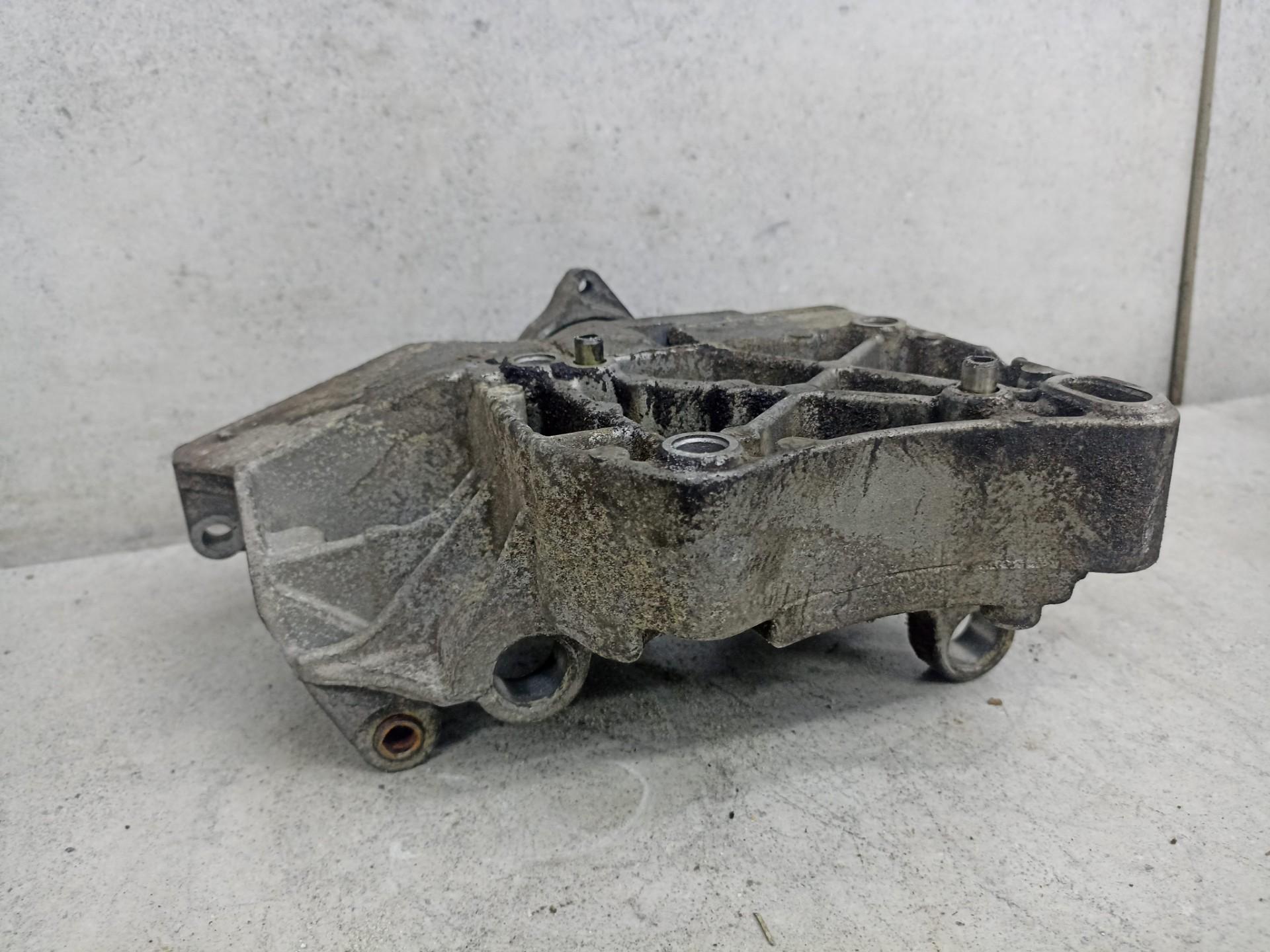 Кронштейн генератора Peugeot Citroen kfv kfw nfu