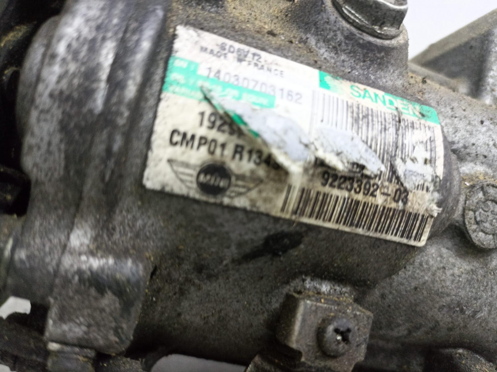 Компрессор кондиционера Mini Cooper  N18B16A,  есть дефект