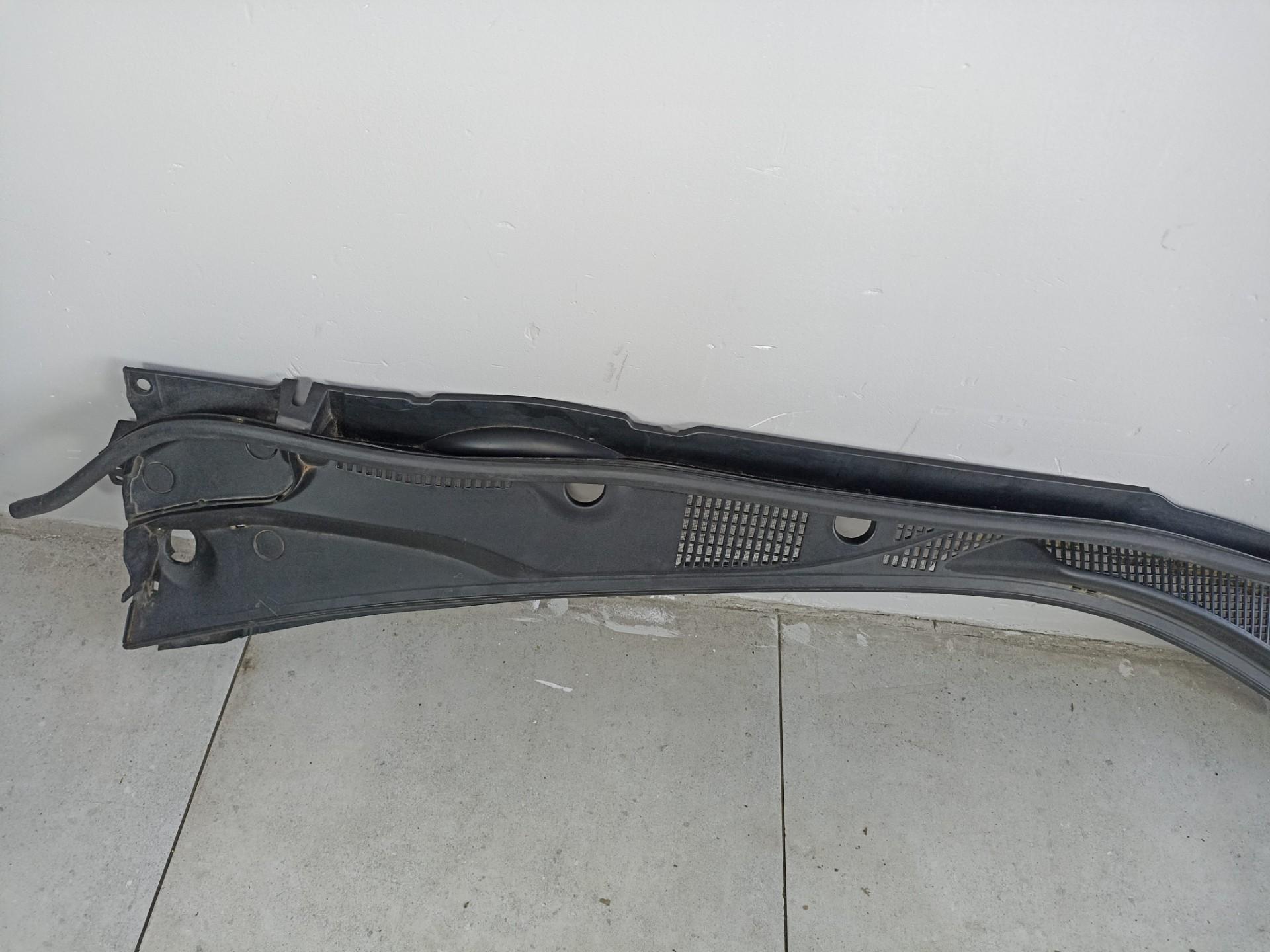 Жабо Lexus RX 4 5570848170 5570848210