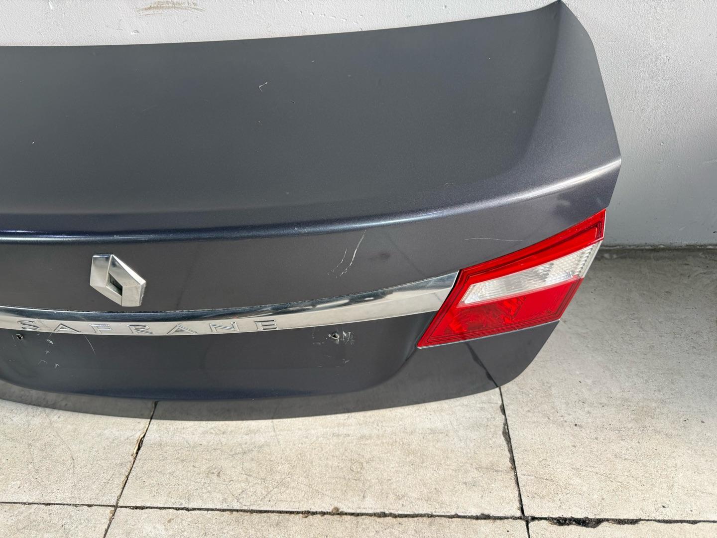 Крышка багажника в сборе Renault Latitude 2.0ВСБОРЕ Марка: RenaultМодель: LatitudeГод: 2013Двигатель: 2.0Renault  Renault Latitude 1 поколение 2010 - 2015 (L70) Латитюд Латитьюд