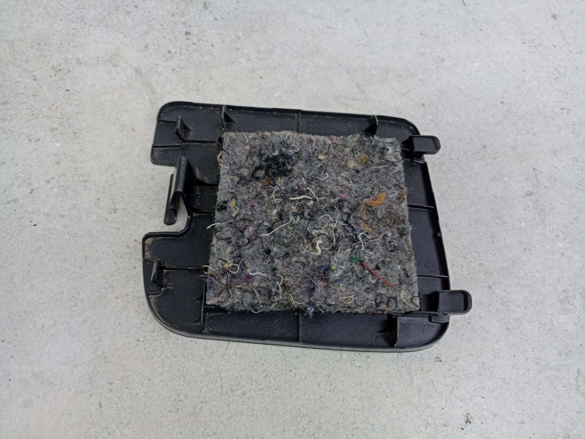 6476660091C0 Крышка багажного отделения Toyota Land Cruiser (150)-Prado 2009