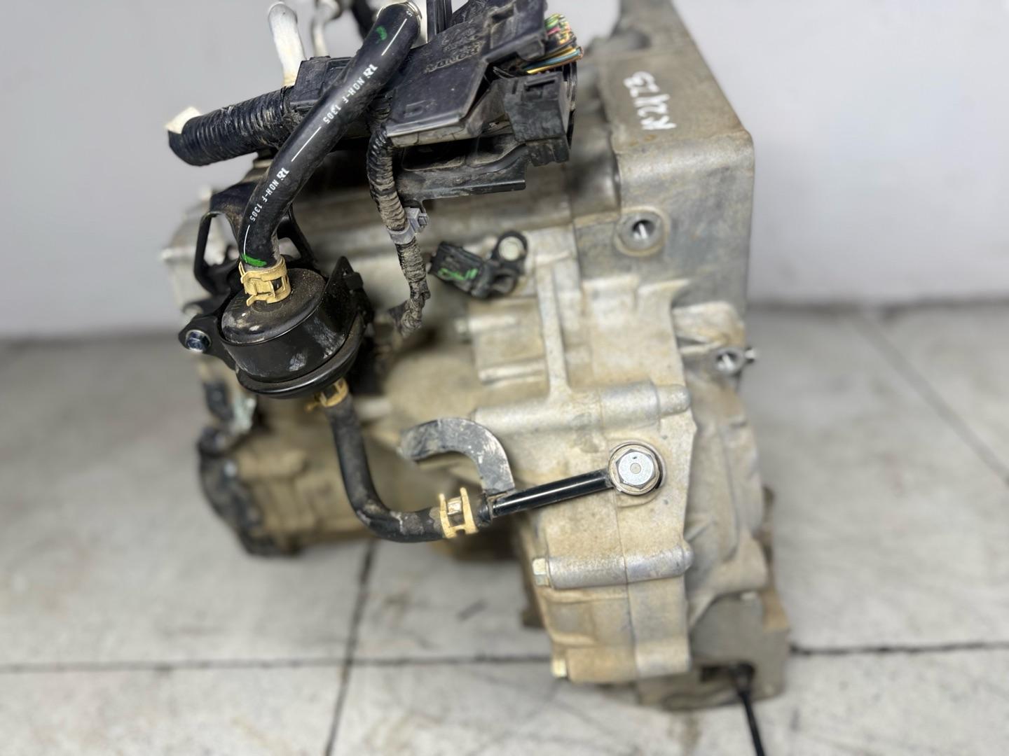 АКПП Honda Accord 8 K24Z3 2008-2013 (контракт)Марка: HondaМодель: Accord 8Год: 2008-2013Двигатель: K24Z3,  2.4Номер и производитель: 20021-RM7-000 HondaКросс-номера: MM7A,  20021-R94-000 20021-RCV-A11