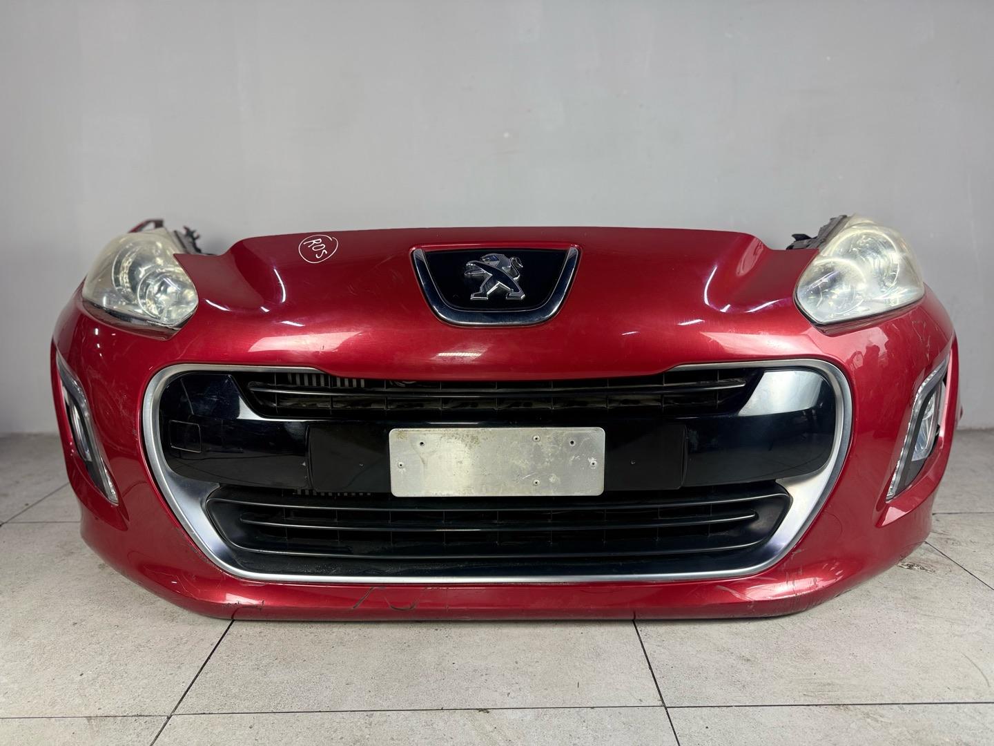 Ноускат Peugeot 308 рестайлинг T7 EP6 2011 (контракт)Есть дефекты ,  цена с учетом всех дефектов Марка: PeugeotМодель: 308Год: 2014Кузов: T7Цвет: КрасныйДвигатель: EP6Номер и производитель: 9680484677 Peugeot / Citroen Ноускат подходит:Peugeot 308 1 покол