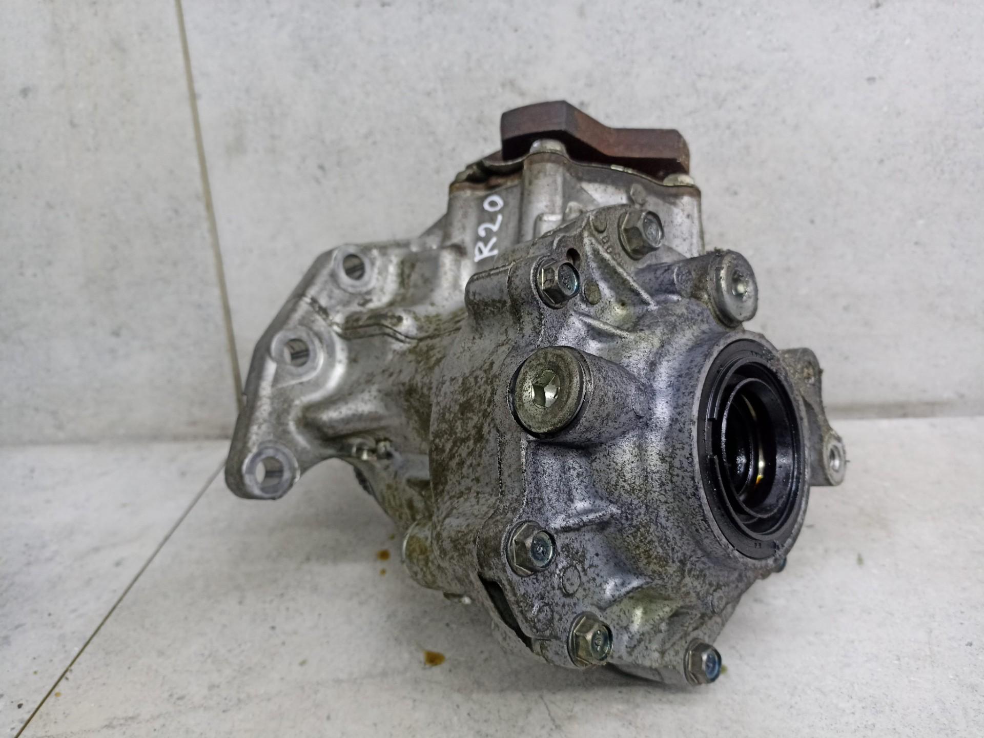 Раздатка Nissan X-Trail T32 MR20DD 2.0л Nissan qashqai j11