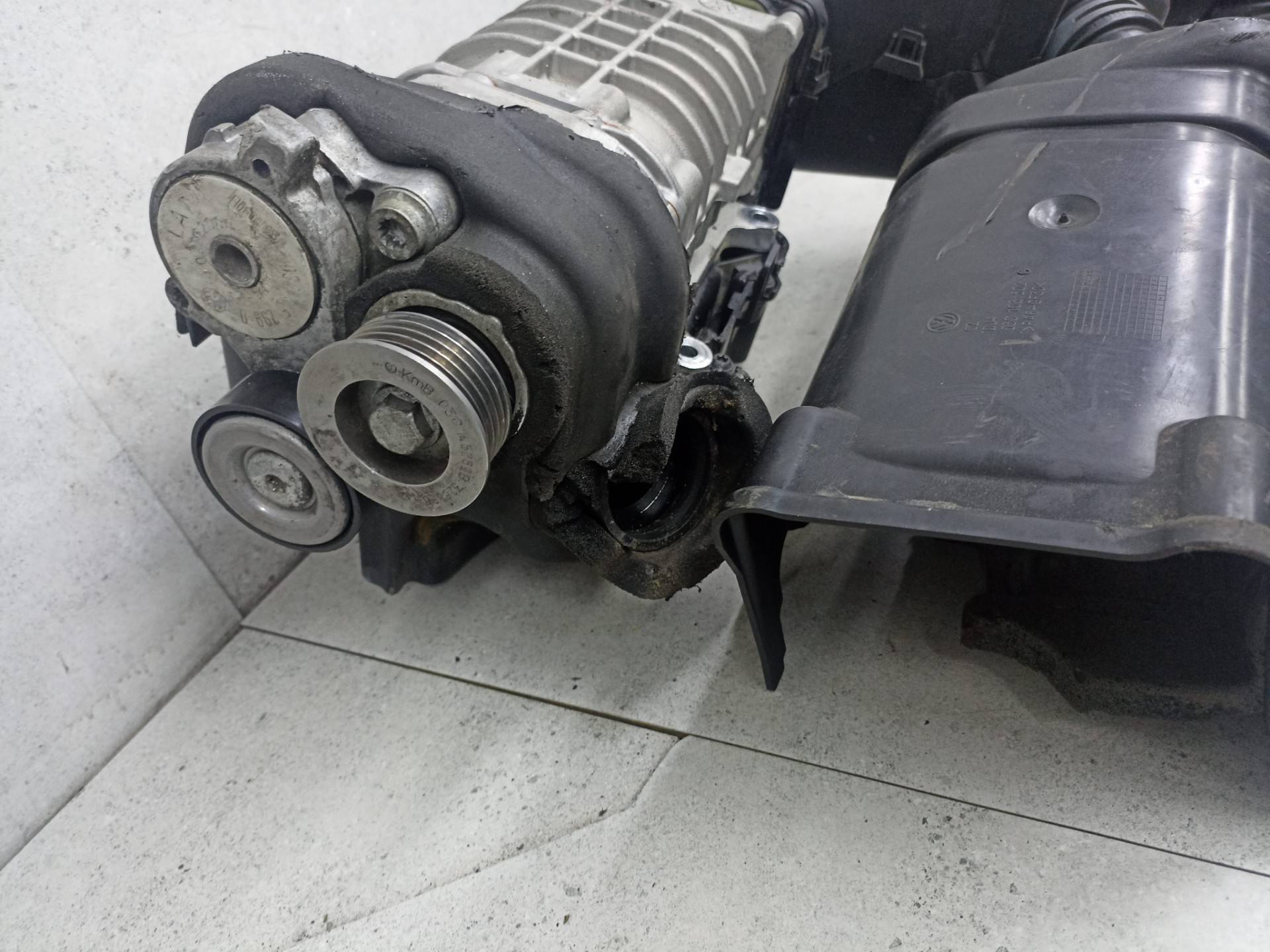 Турбокомпрессор Volkswagen Golf 5 1.4