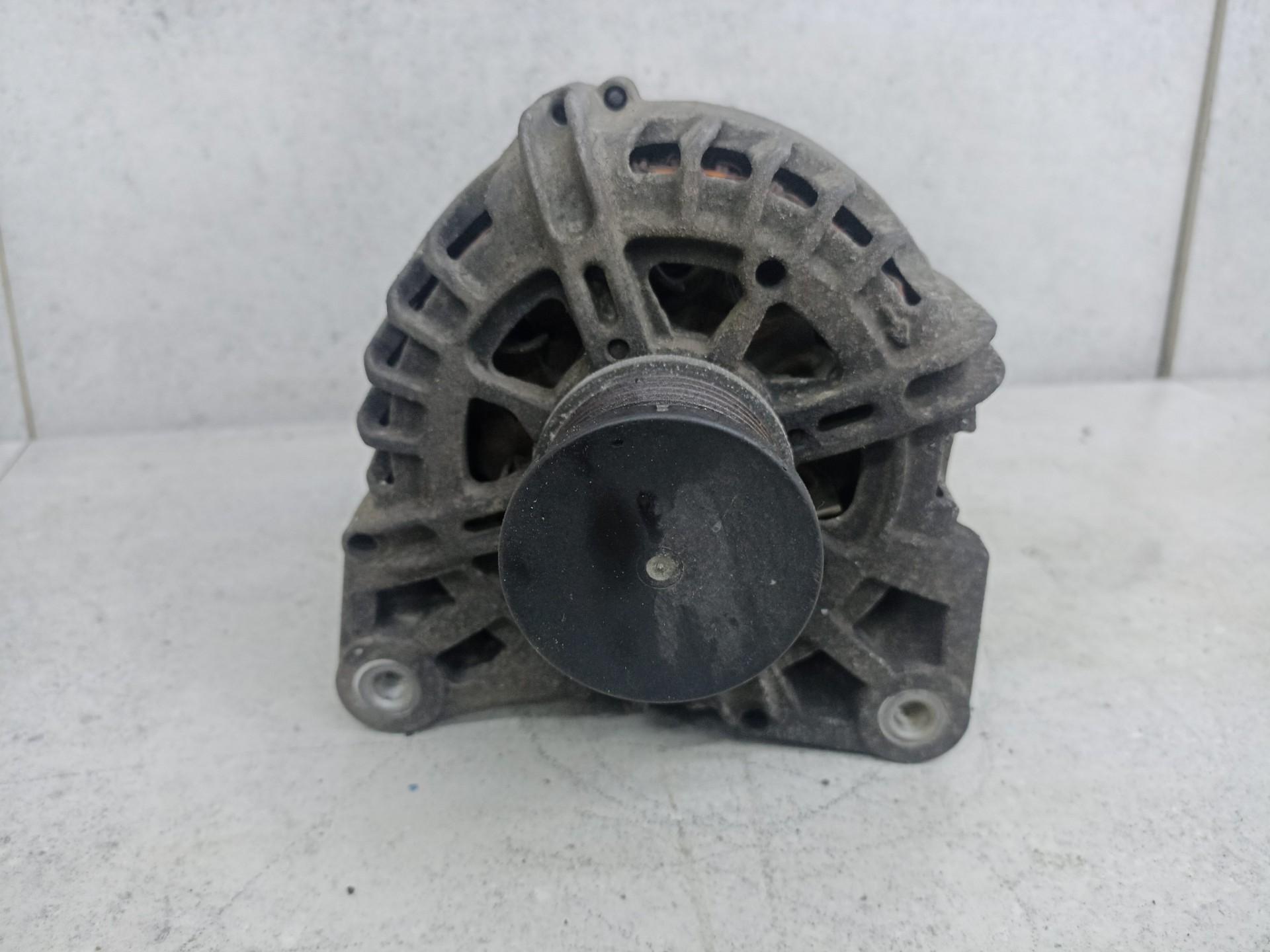 Генератор Renault duster f4r Nissan Terrano 2.0