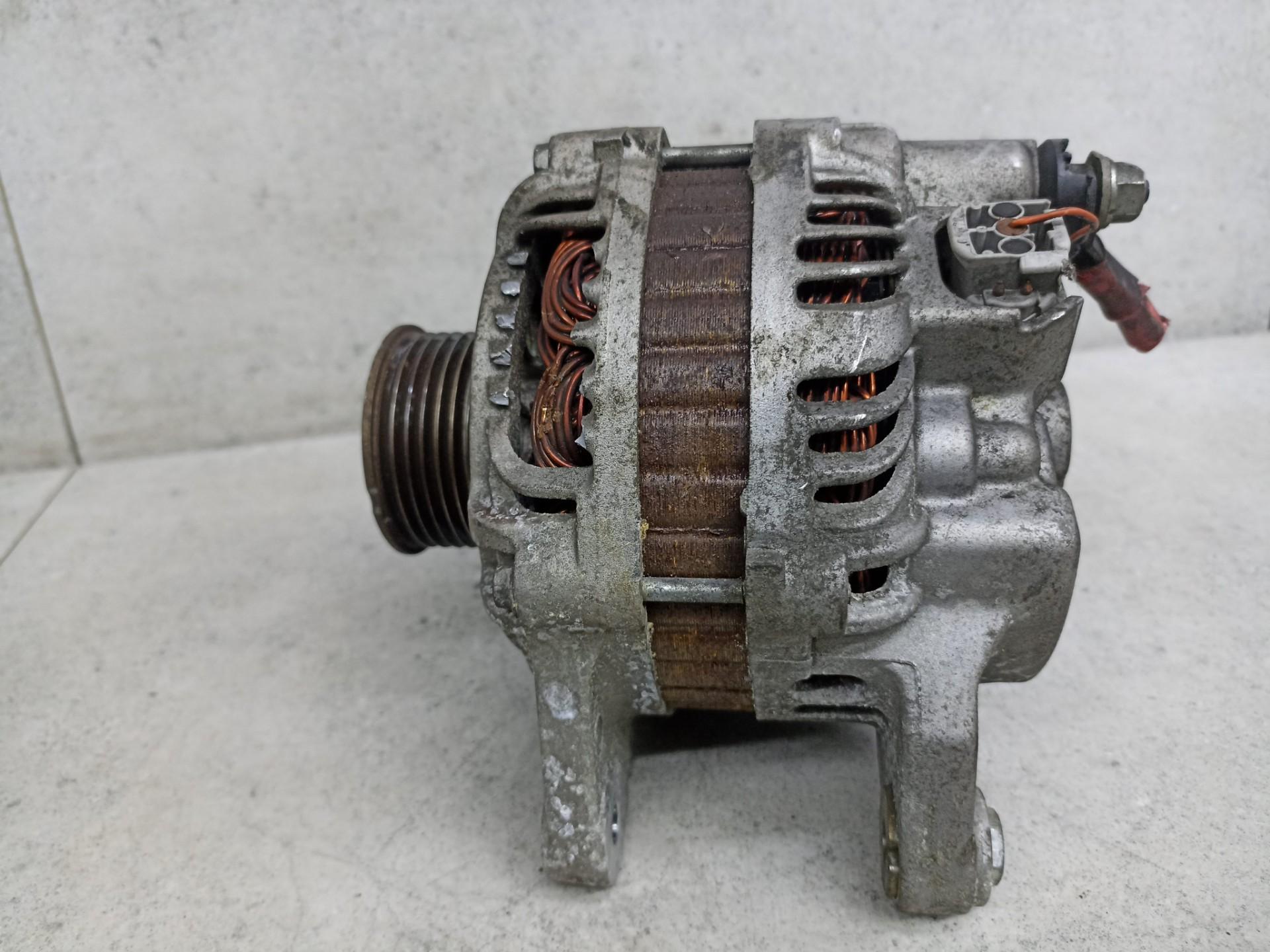 Генератор Renault Fluence L30R H4M 231000535R 90a