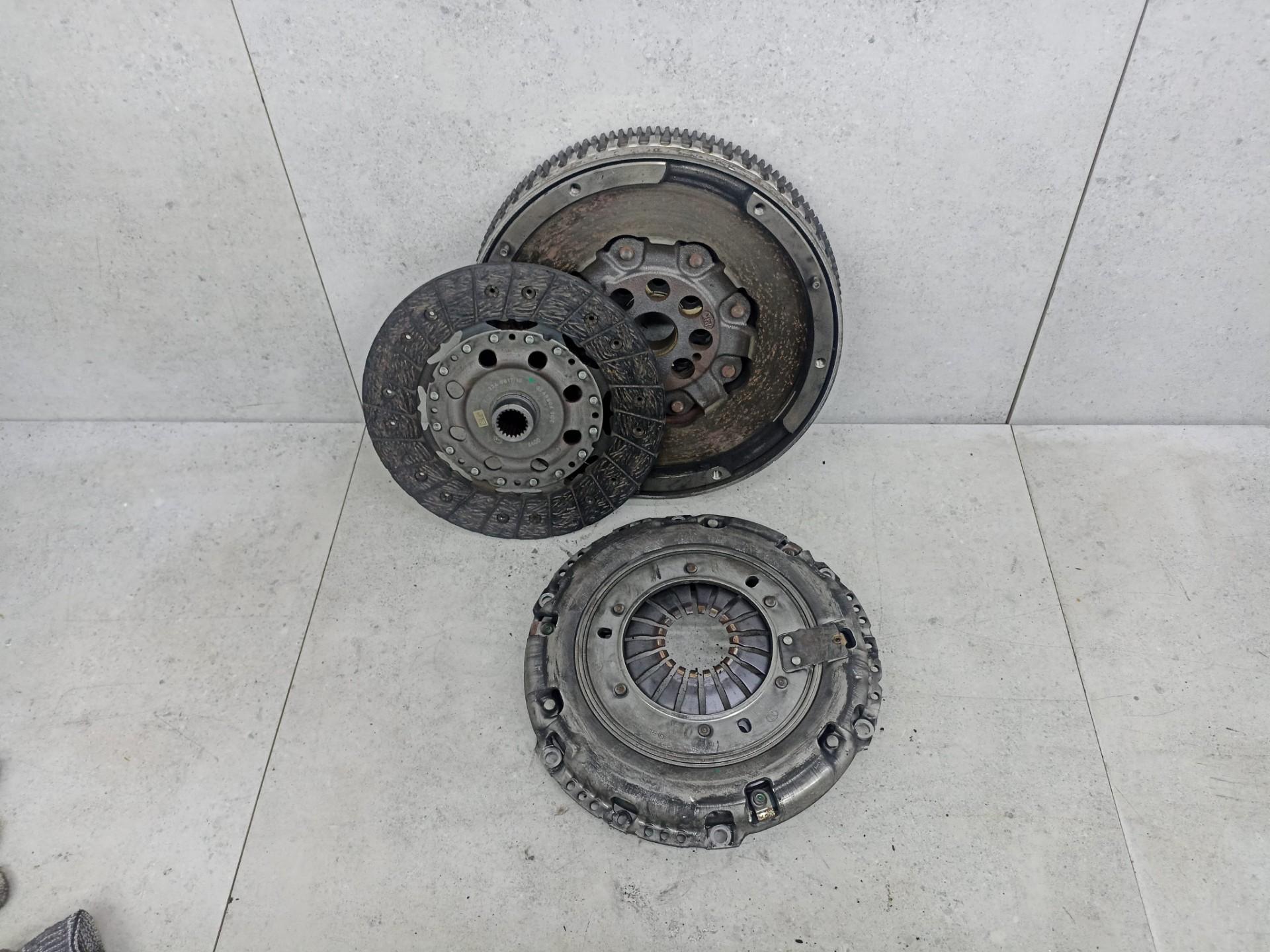 Комплект сцепления Renault trafic 3 r9m  Опель виваро 1.6 дизель