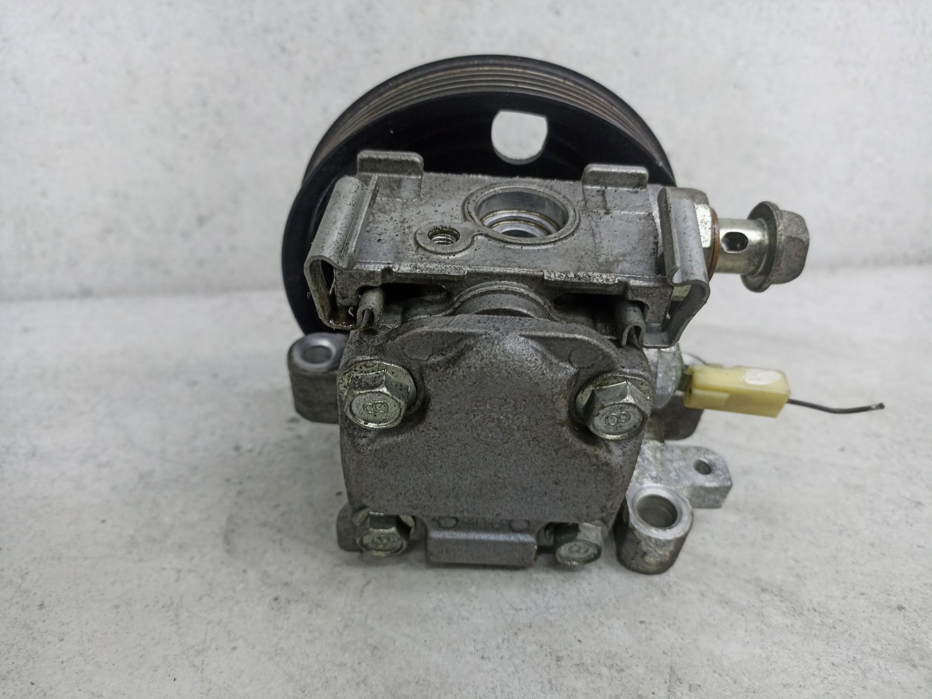 Насос гур mazda 6 ford G33S32650 L5