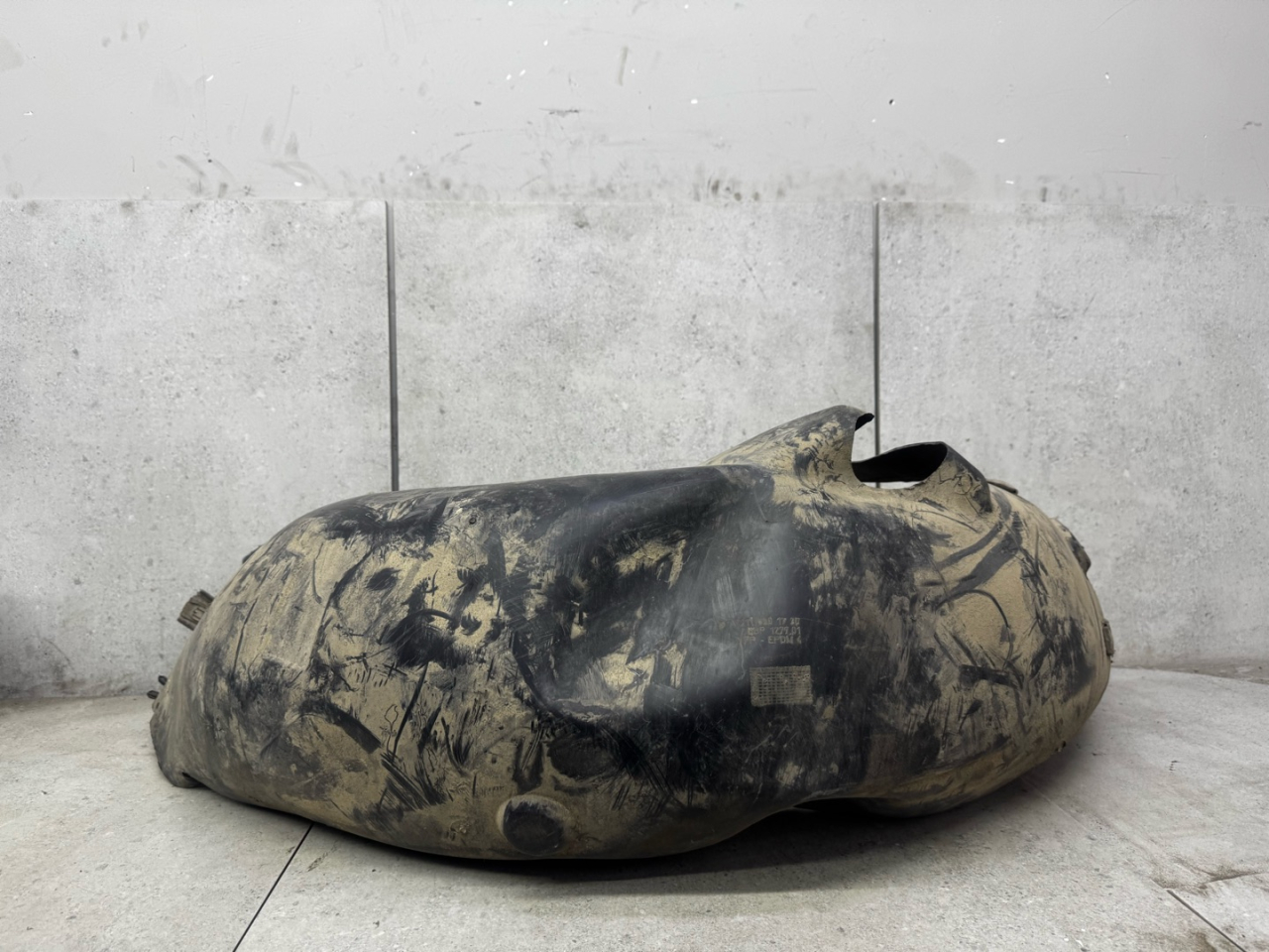 защита арок задняя правая (подкрылок) Mercedes-Benz E-Класс W210/S210 (1995 - 1999), A2116901730 - фото №1