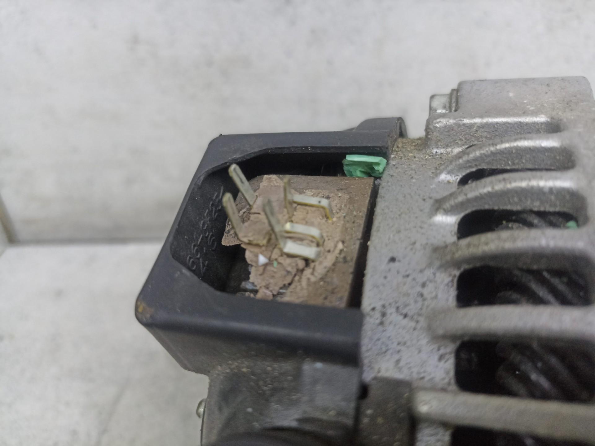 Генератор lexus Rx 300 1mz 1042104040,  есть дефект