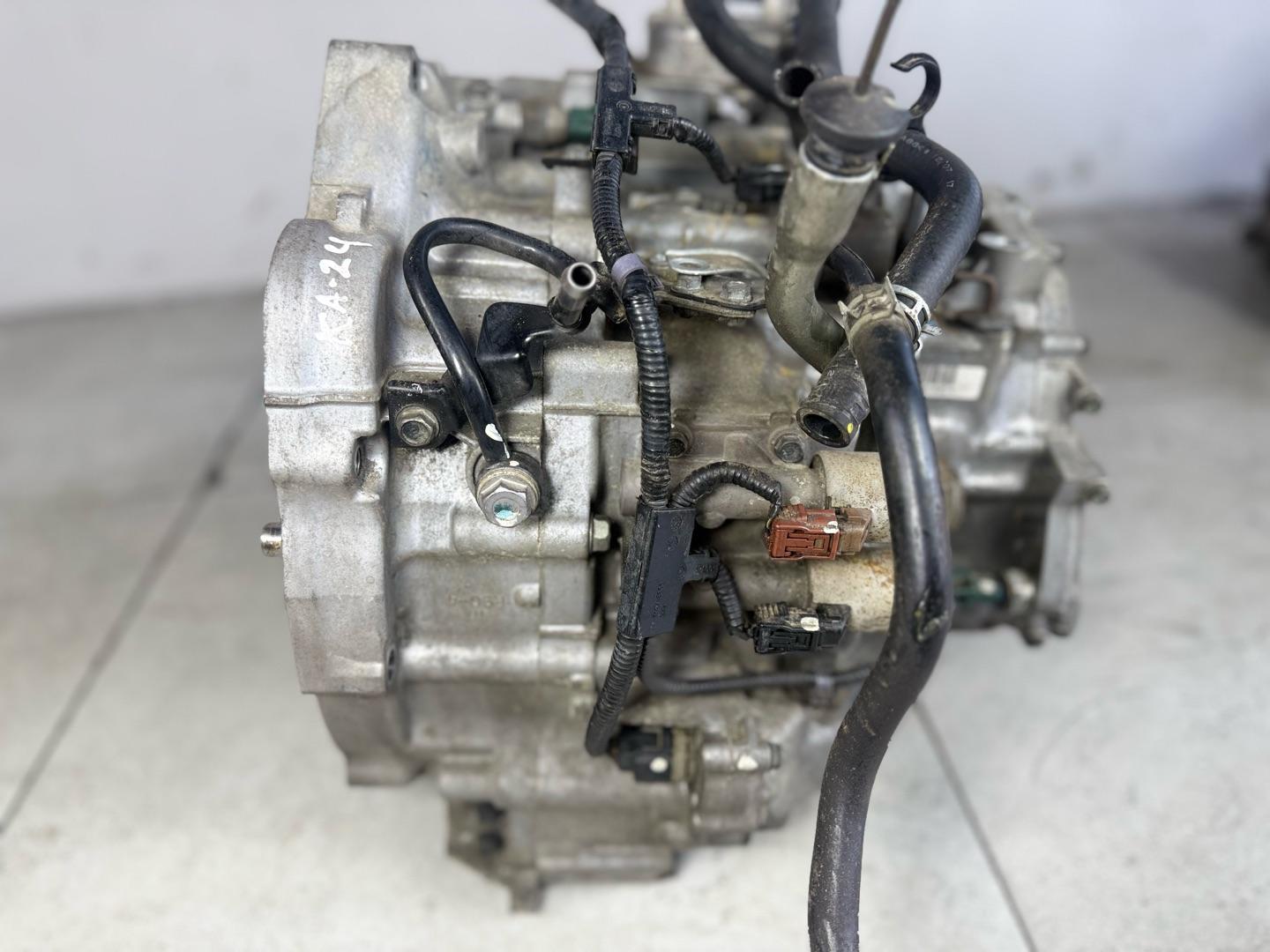 АКПП Honda Accord 8 K24Z3 2008-2013 (контракт)Марка: HondaМодель: Accord 8Год: 2008-2013Двигатель: K24Z3,  2.4Номер и производитель: 20021-RM7-000 HondaКросс-номера: MM7A,  20021-R94-000 20021-RCV-A11