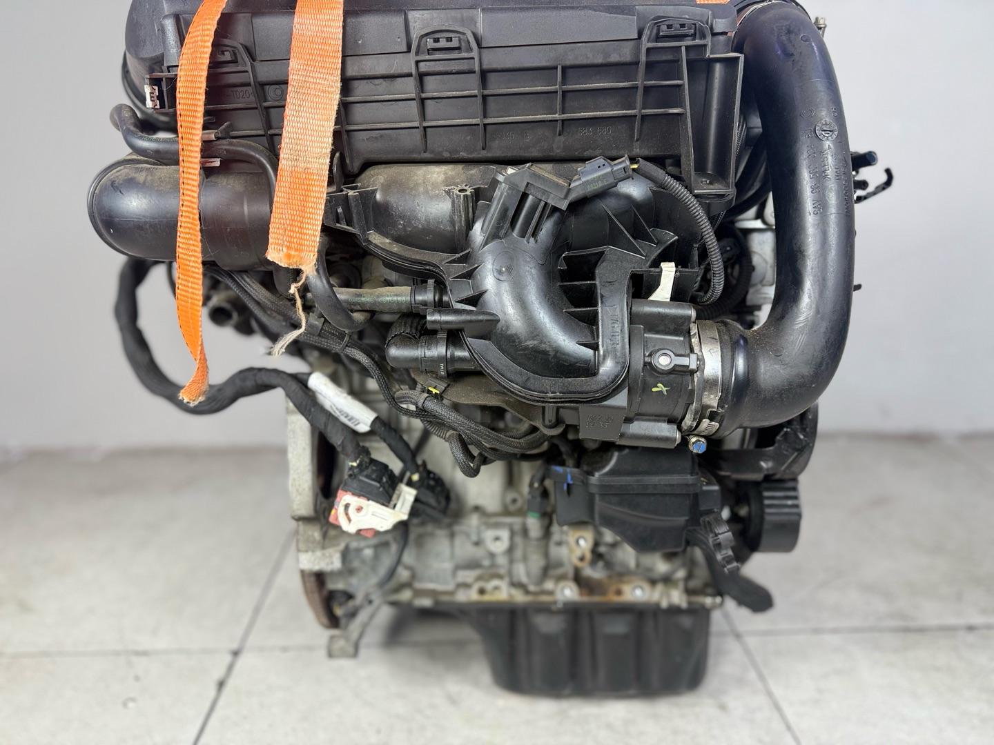 Двигатель 1.6  турбо Turbo EP6CDT Peugeot Citroen C4 C5 5F02 150 лс  ЦЕНА ЩА ДВИГАТЕЛЬ КАК НА ФОТО!!!   Двигатель 5F02 Peugeot 308 1 4A/4A/4C/4E 5FE(EP6CDT) 1.6 (б/у)Марка: PeugeotМодель: 308 1Кузов: 4A/4A/4C/4EДвигатель: 5FE(EP6CDT) 1.6Производитель: Peu