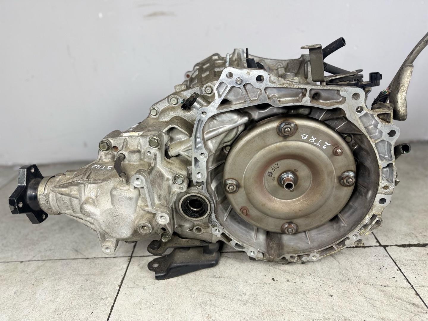 Вариатор CVT Renault Koleos 1 HY0 2.5 2TR (б/у)Марка: RenaultМодель: Koleos 1Кузов: HY0Двигатель: 2.5 2TRНомер и производитель: 310201XF7C RenaultКросс-номера: 310201XF7CВариатор Рено Колеос 1 2.5 2TR 4WD CVT Вариатор АКПП OEM 310201XF7C
