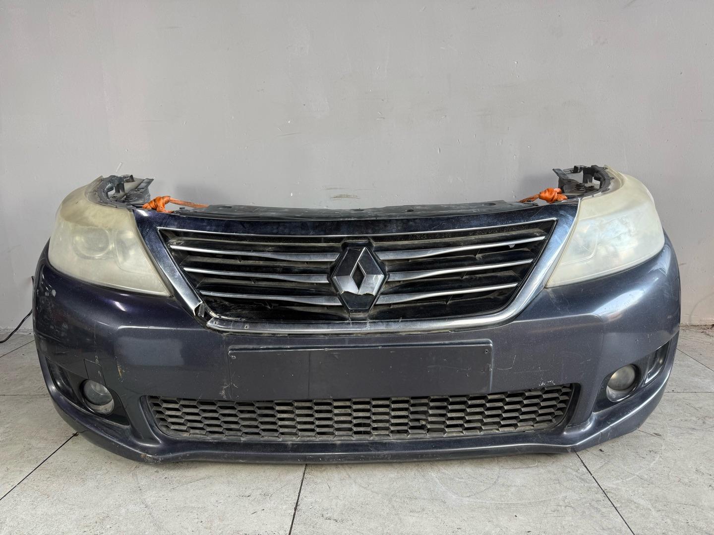 Ноускат в сборе Renault Latitude,  2010г. Передняя часть (ноускат,  кузовные части,  кузовные запчасти) в сборе Рено Латитьюд/ Renault Latitude,  2010г. Есть и другие запчасти на эту модель