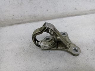кронштейн полуоси Renault Laguna 3 поколение (2007 - 2012), 8200833647